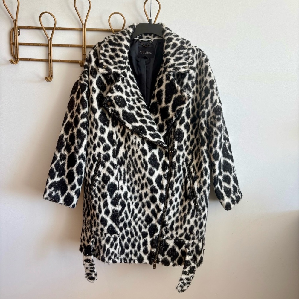 Banana Republic Snow Leopard Cocoon Overcoat